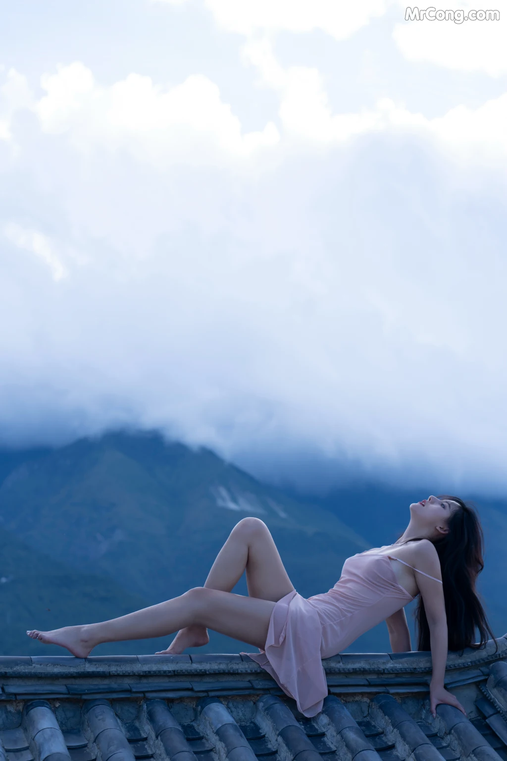 Jiu Shi A Zhu A (就是阿朱啊): The Roof (105 photos + 1 video) – Page 2