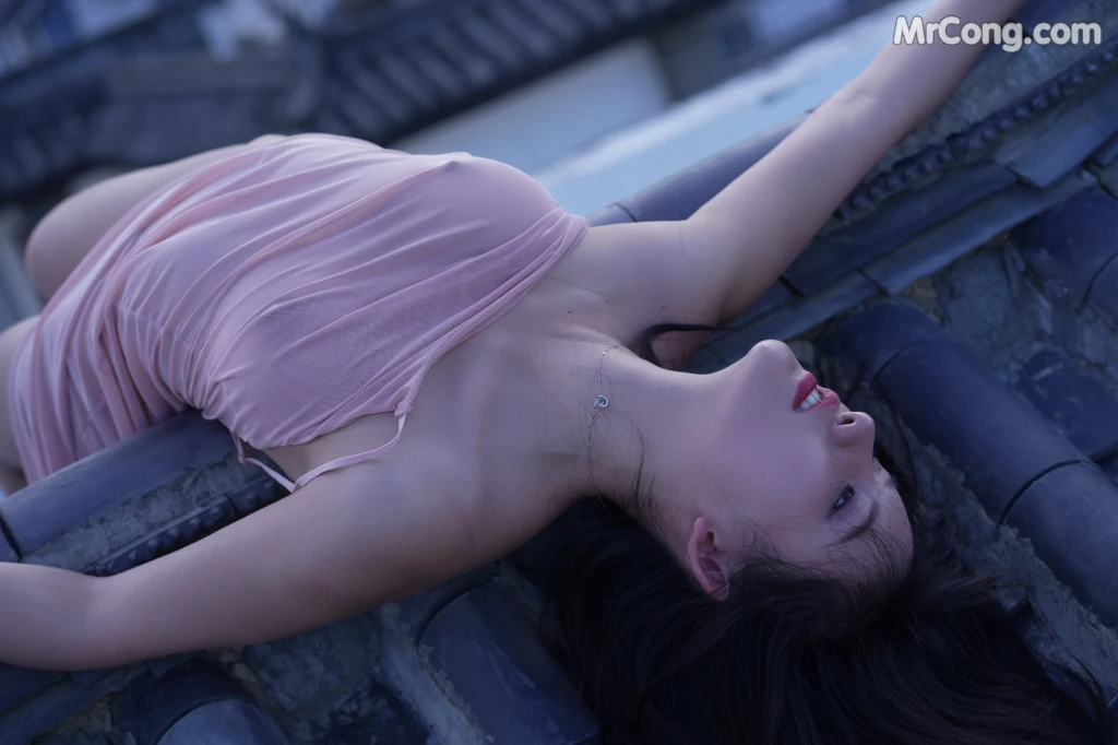 Jiu Shi A Zhu A (就是阿朱啊): The Roof (105 photos + 1 video) – Page 2