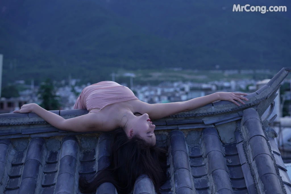 Jiu Shi A Zhu A (就是阿朱啊): The Roof (105 photos + 1 video) – Page 3
