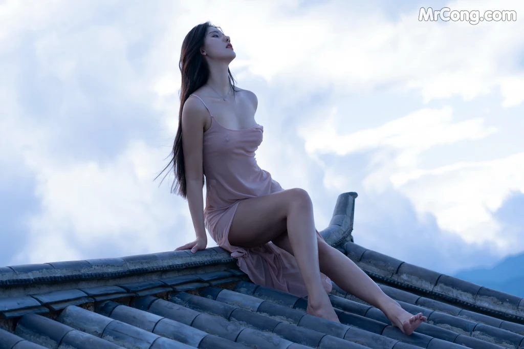 Jiu Shi A Zhu A (就是阿朱啊): The Roof (105 photos + 1 video) – Page 7