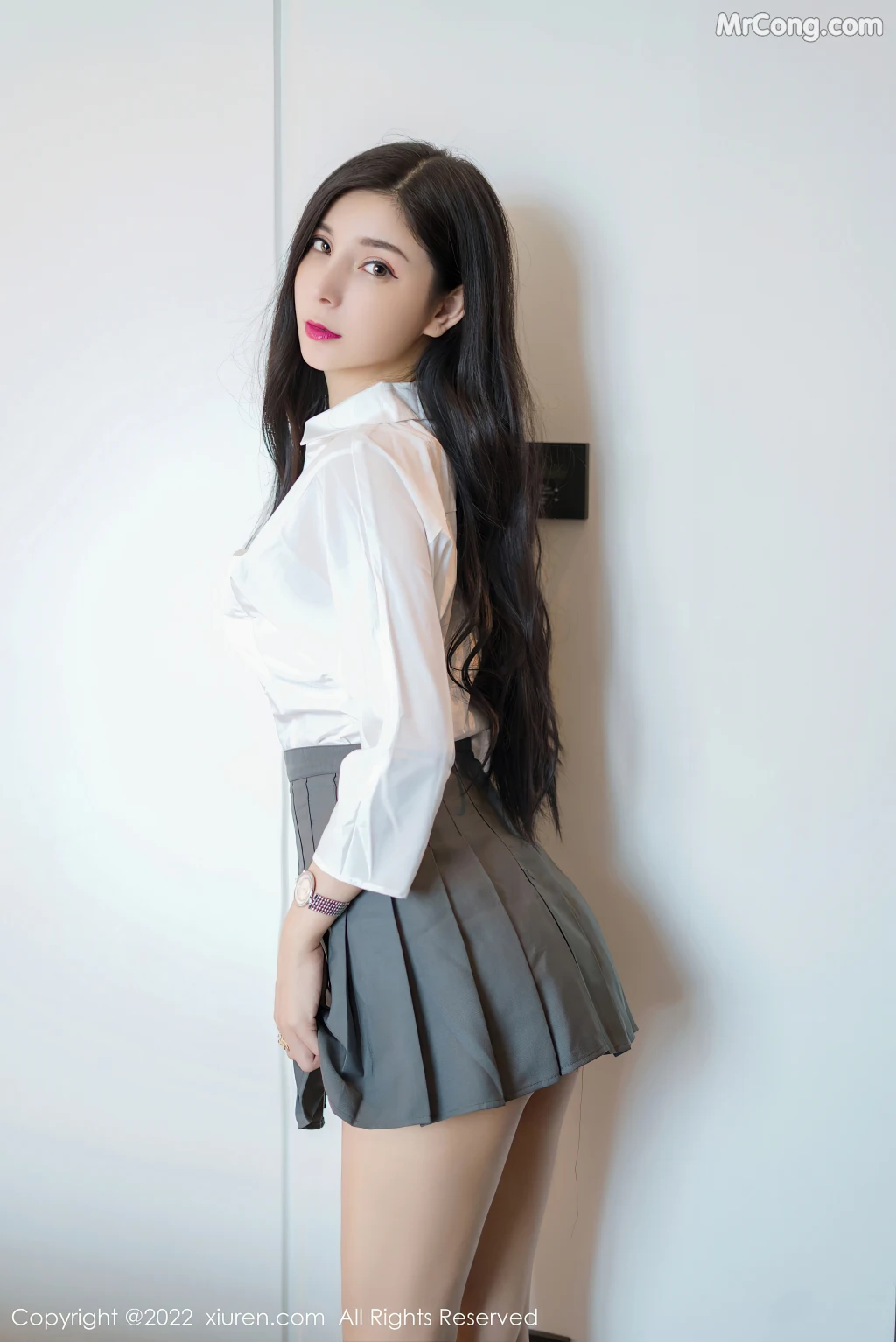 XIUREN No.4918: 小蛮妖Yummy (53 photos)