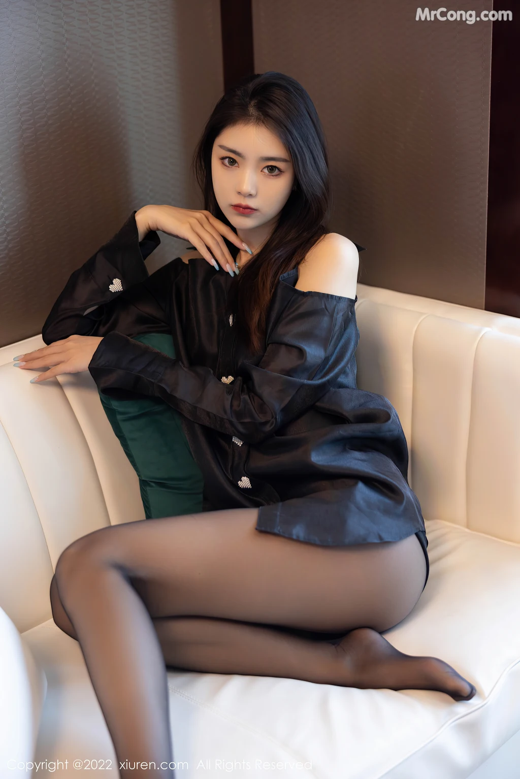XIUREN No.4940: Ke Le Vicky (可樂Vicky) (52 photos) – Page 2