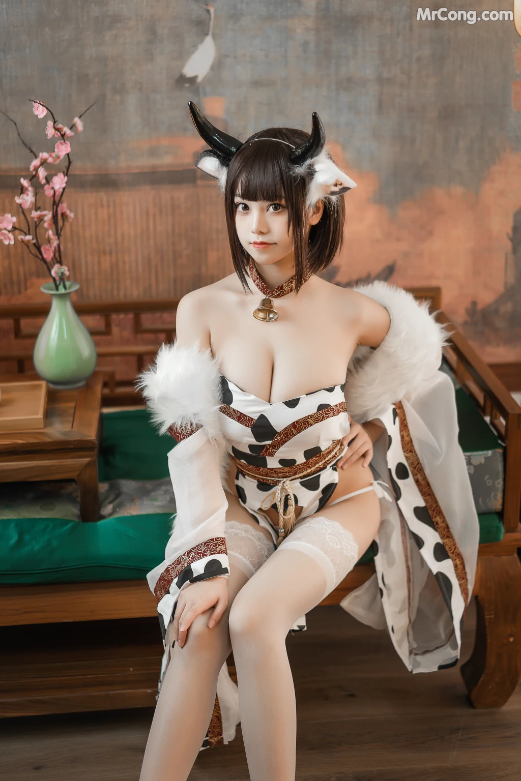 Coser@蜜汁猫裘 Vol.086: 奶牛 (50 photos) – Page 5