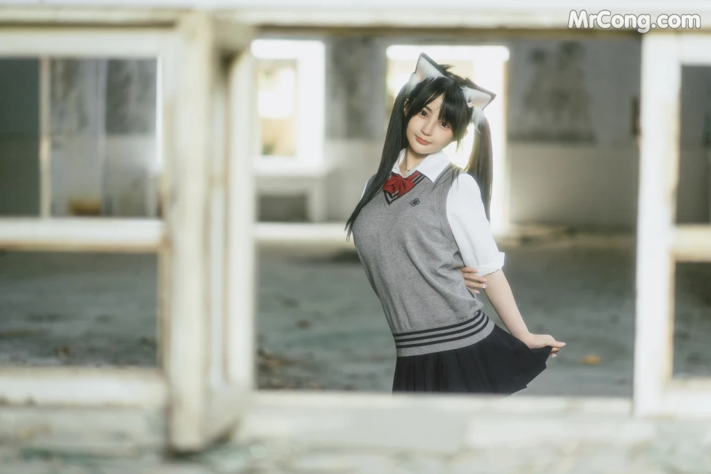 Coser@桜井宁宁 Vol.053: 废墟jk (74 photos) – Page 2