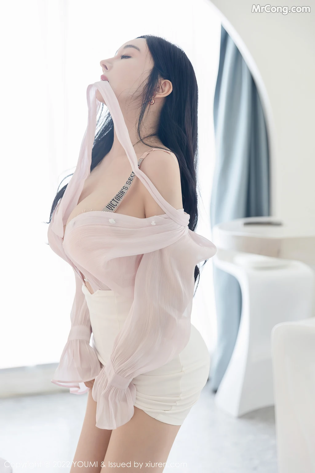 YouMi Vol.801: Yun Er (允爾) (80 photos) – Page 4