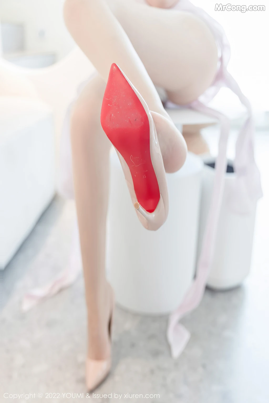 YouMi Vol.801: Yun Er (允爾) (80 photos) – Page 5
