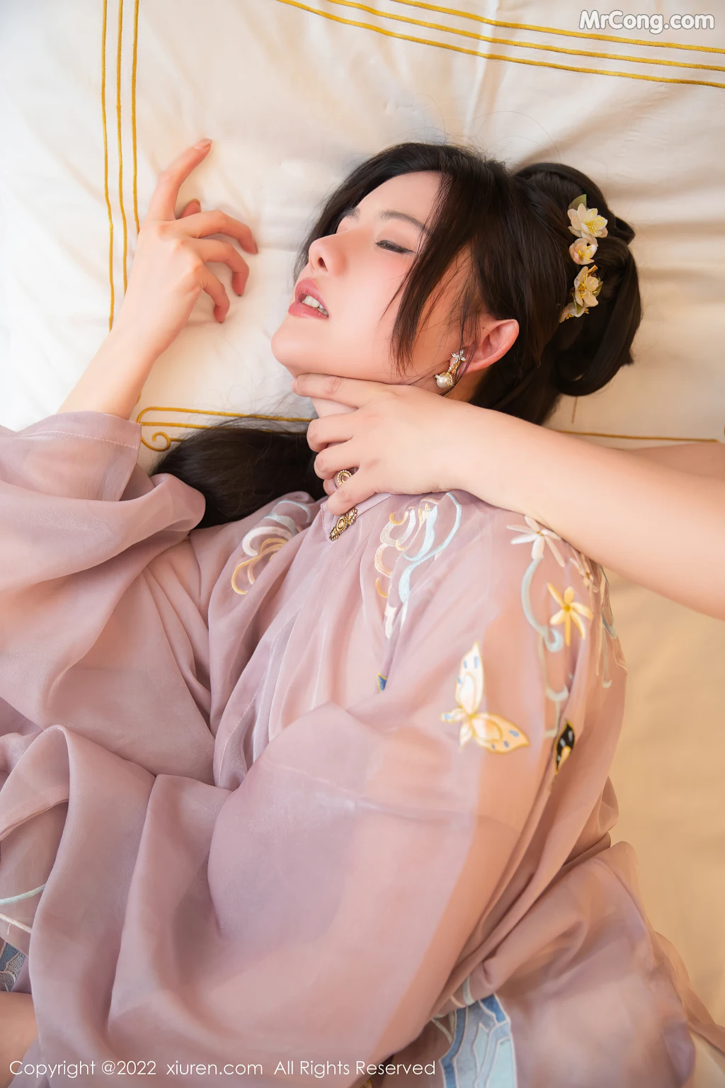 XIUREN No.4945: Jiu Shi A Zhu A (就是阿朱啊) (69 photos) – Page 2