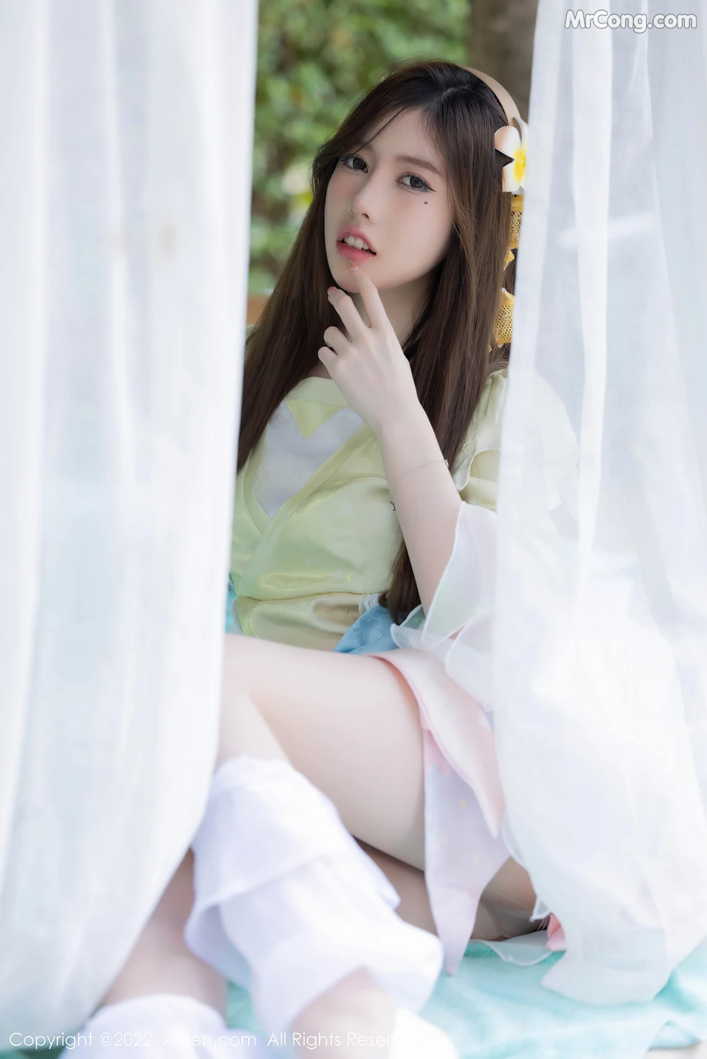 XIUREN No.4948: Ula (绮里嘉) & 美桃酱 (52 photos) – Page 5