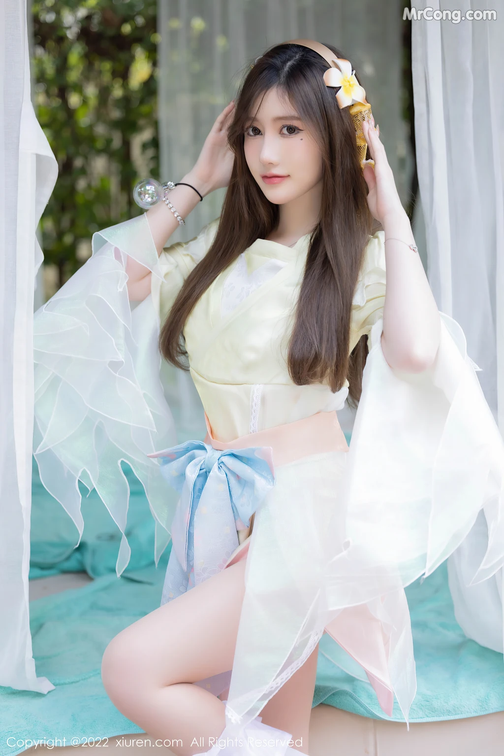 XIUREN No.4948: Ula (绮里嘉) & 美桃酱 (52 photos) – Page 5