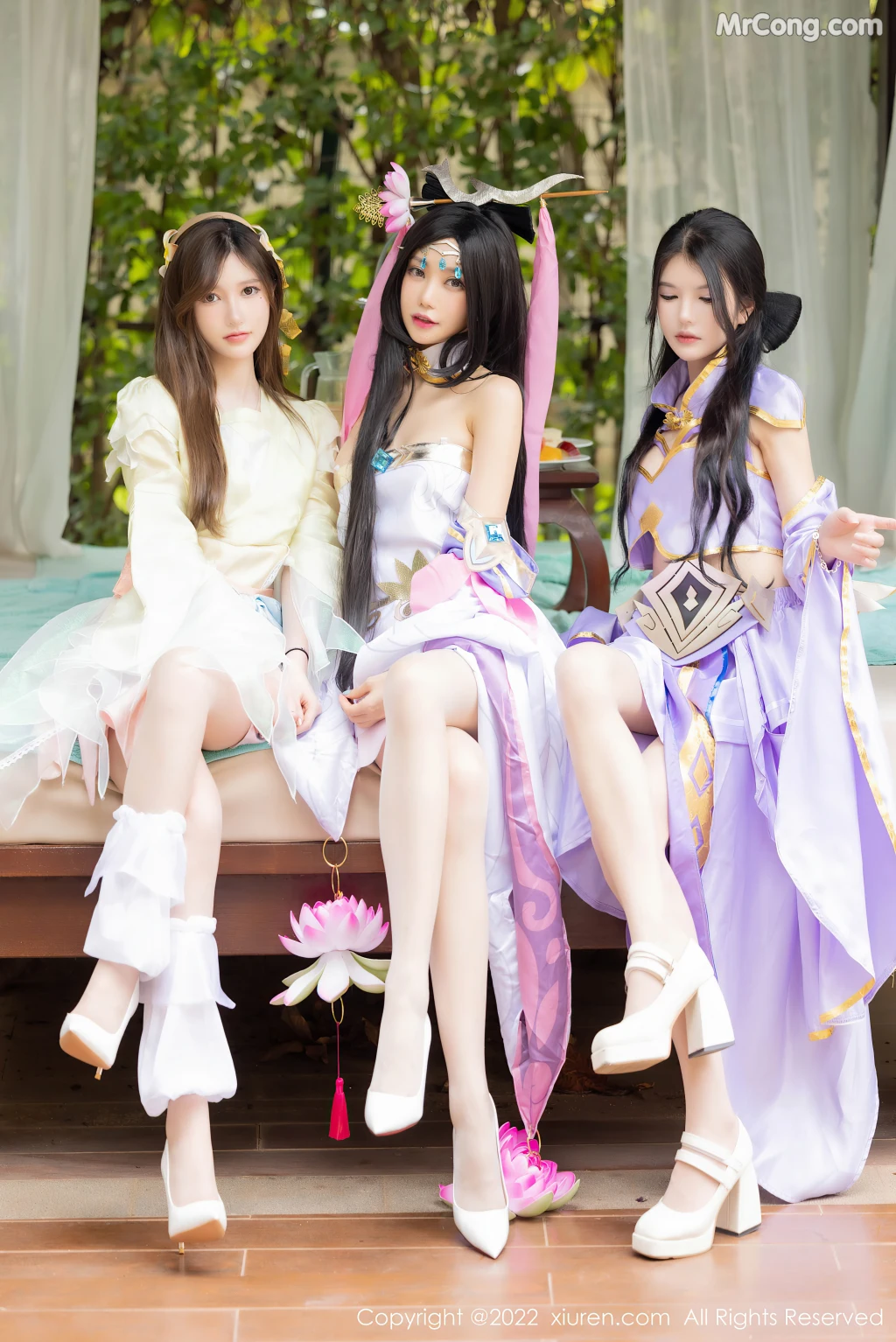 XIUREN No.4948: Ula (绮里嘉) & 美桃酱 (52 photos) – Page 6