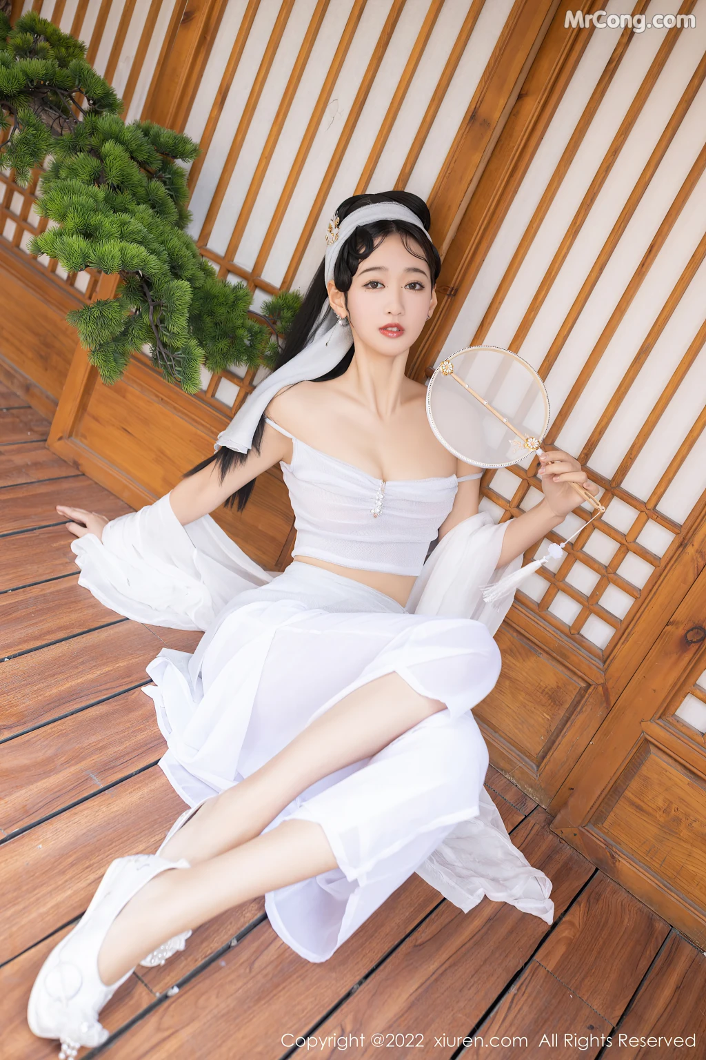 XIUREN No.4952: Tang An Qi (唐安琪) & Lu Xuan Xuan (陆萱萱) (93 photos)