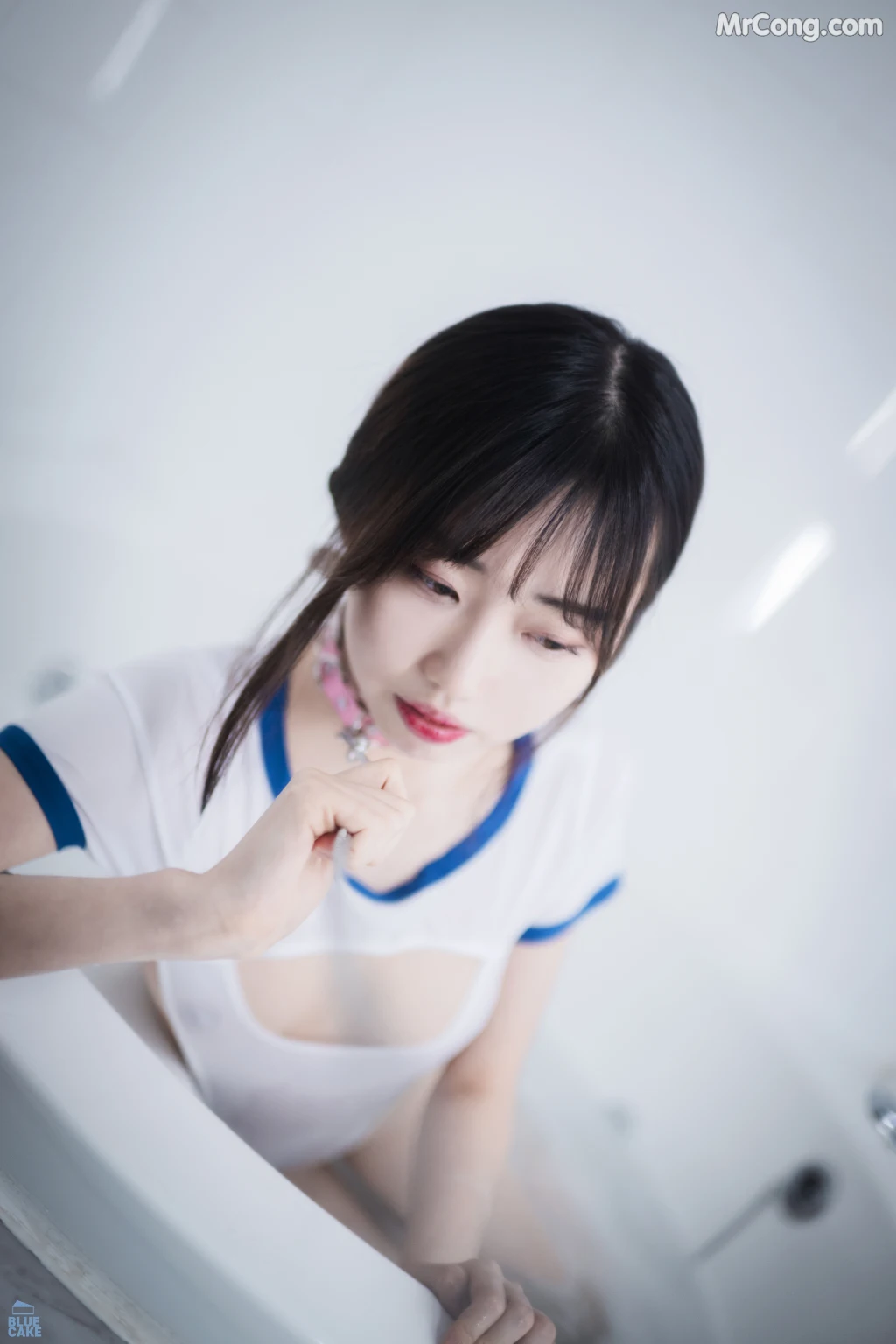 [BLUECAKE] Kim Ji-won (김지원): White One + RED.Ver (72 photos) – Page 6