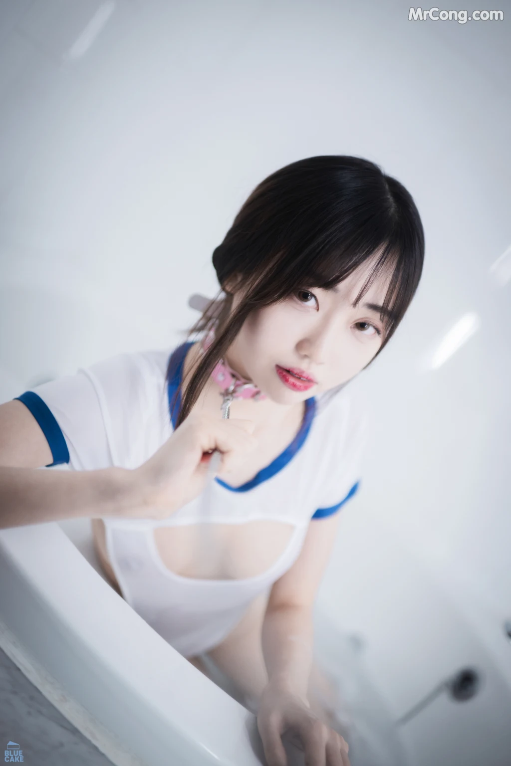 [BLUECAKE] Kim Ji-won (김지원): White One + RED.Ver (72 photos) – Page 6