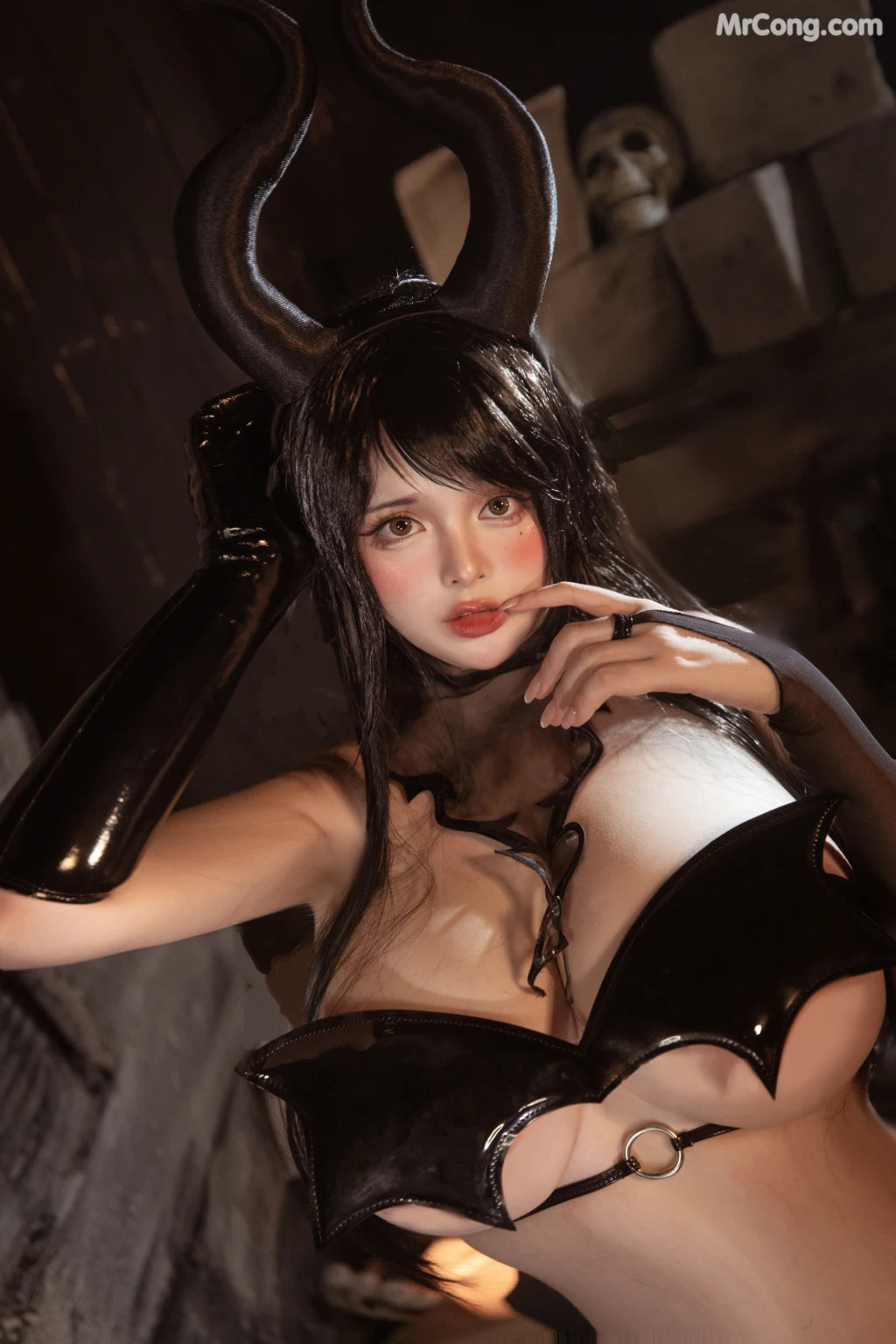 Coser@NinJA阿寨寨 No.004: 受虐魅魔 (43 photos) – Page 2