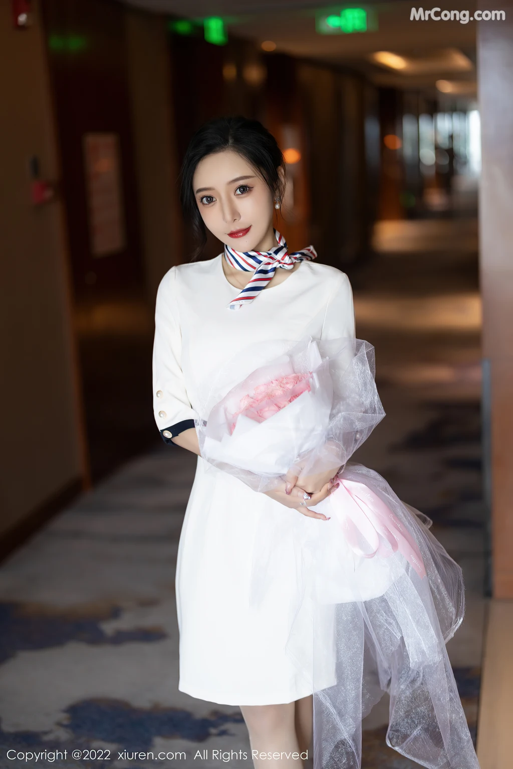 XIUREN No.4963: Yanni (王馨瑶) (72 photos)