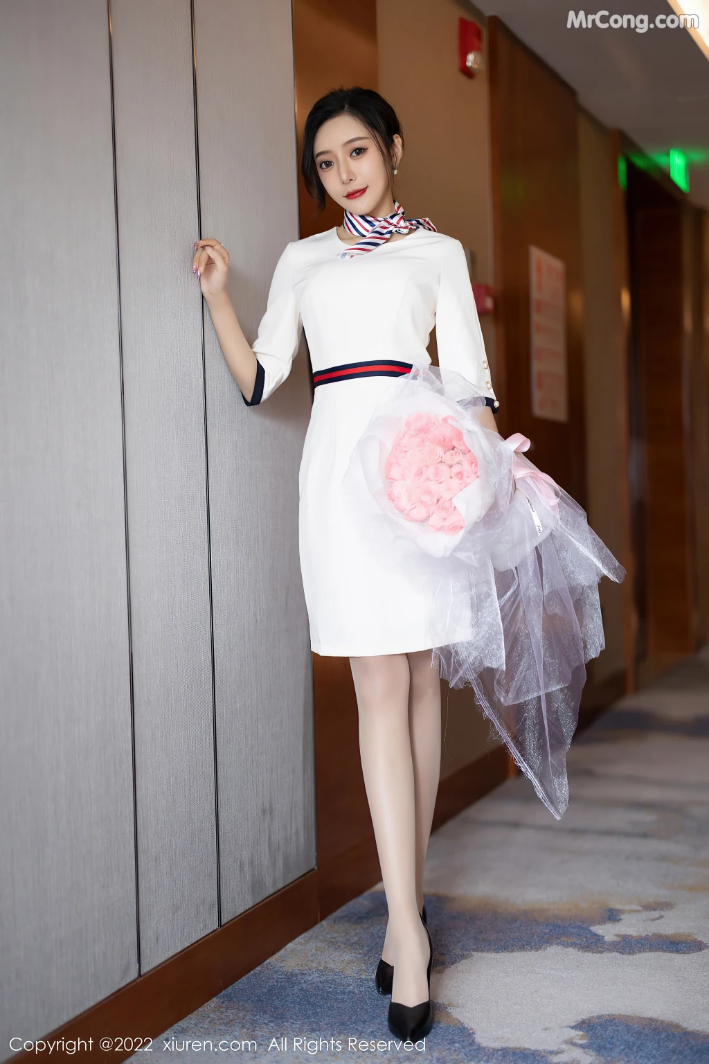 XIUREN No.4963: Yanni (王馨瑶) (72 photos)