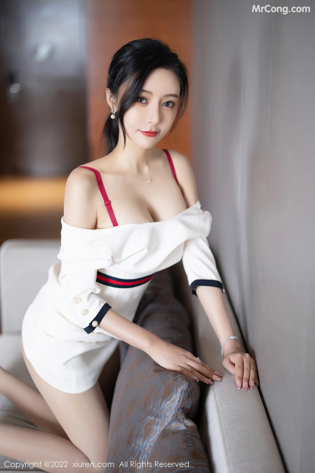 XIUREN No.4963: Yanni (王馨瑶) (72 photos) – Page 4