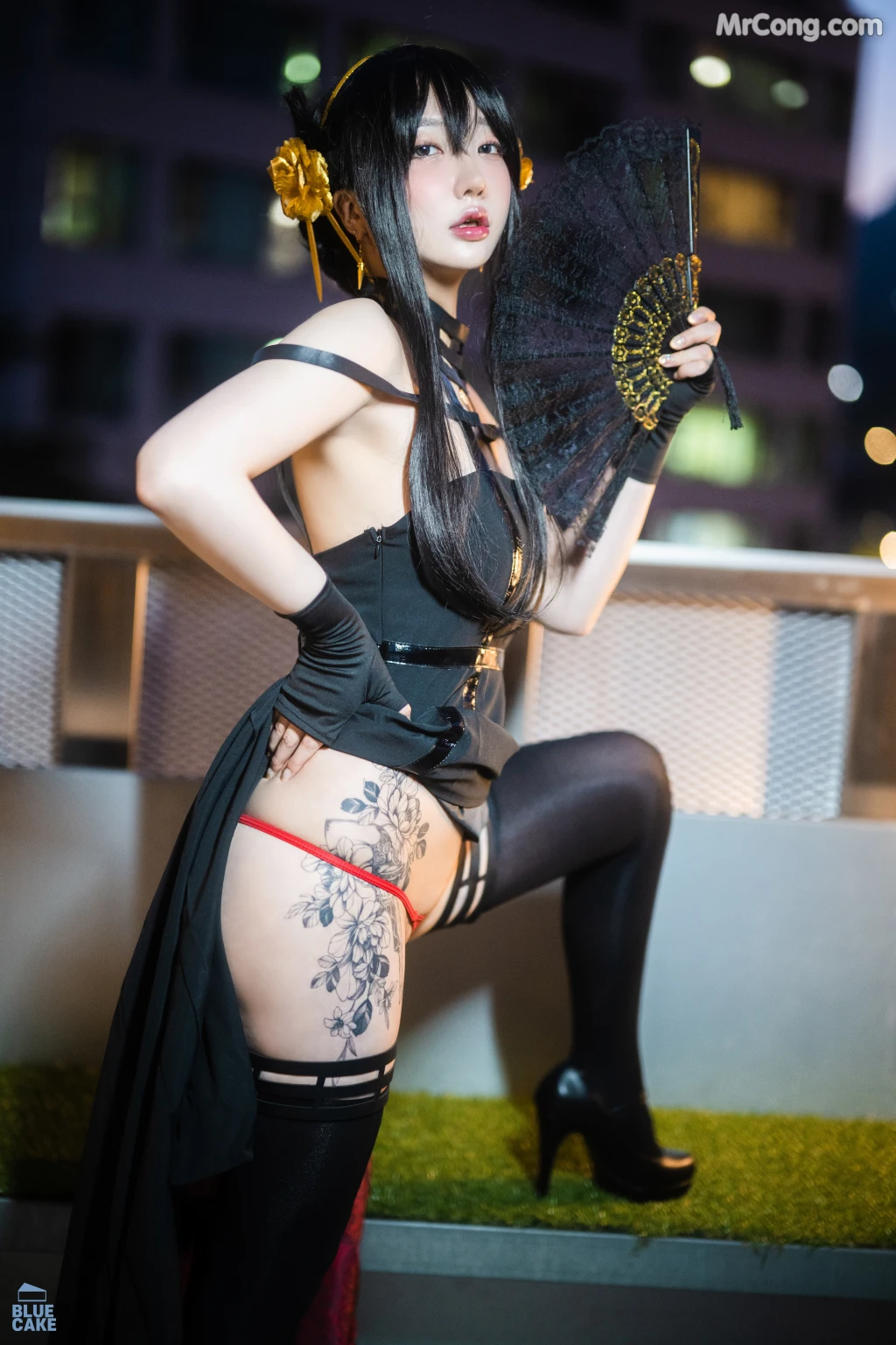 [BLUECAKE] Son Ye-Eun (손예은): Black Rose RED+ (131 photos)