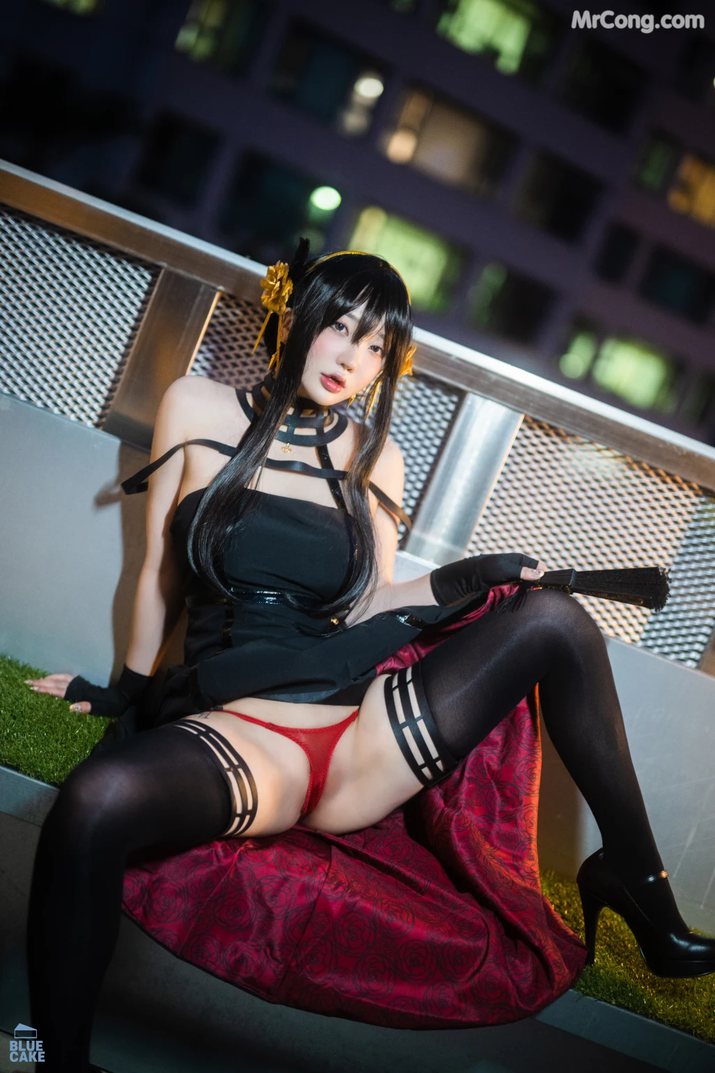 [BLUECAKE] Son Ye-Eun (손예은): Black Rose RED+ (131 photos)