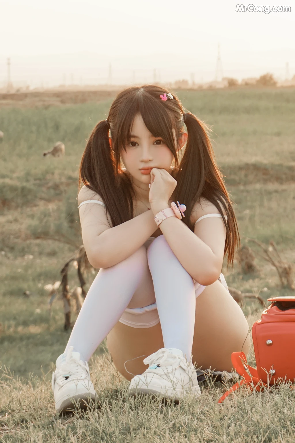 Coser@桜井宁宁 Vol.054: 宁宝的小红包 (95 photos)