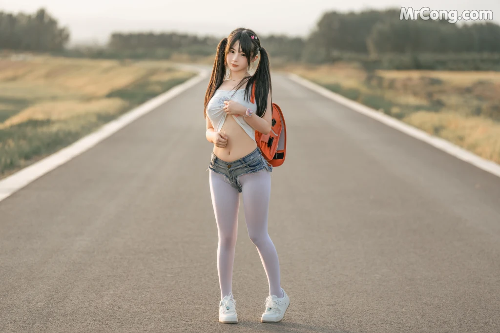 Coser@桜井宁宁 Vol.054: 宁宝的小红包 (95 photos) – Page 4