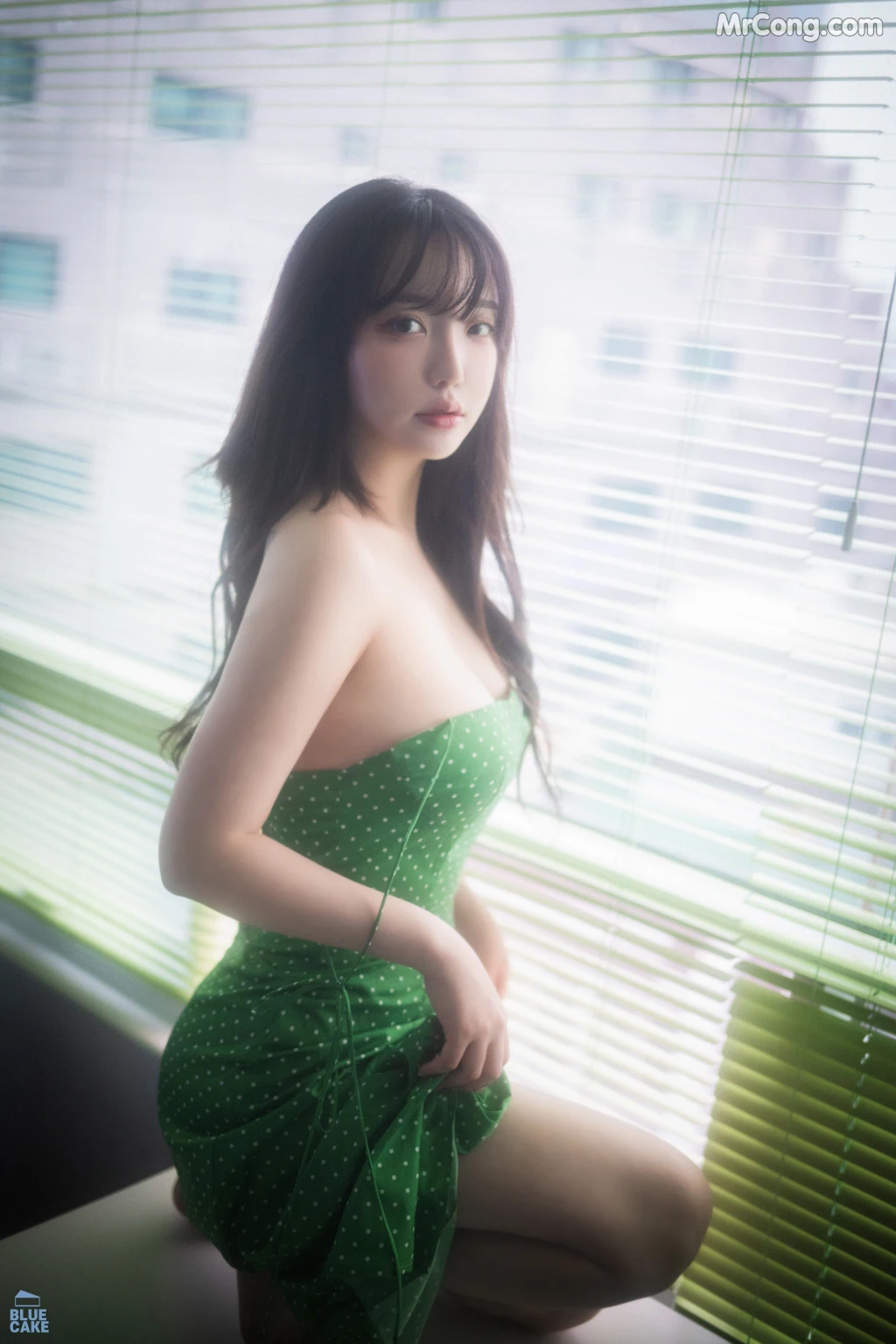 [BLUECAKE] Son Ye-Eun (손예은): Nothing RED (104 photos) – Page 4
