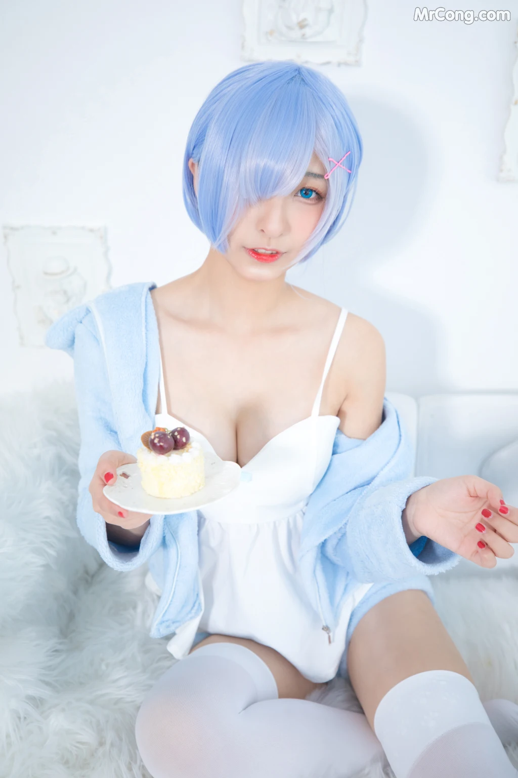 Coser@神楽坂真冬 Vol.005: 蕾姆 Milk by blue (150 photos)