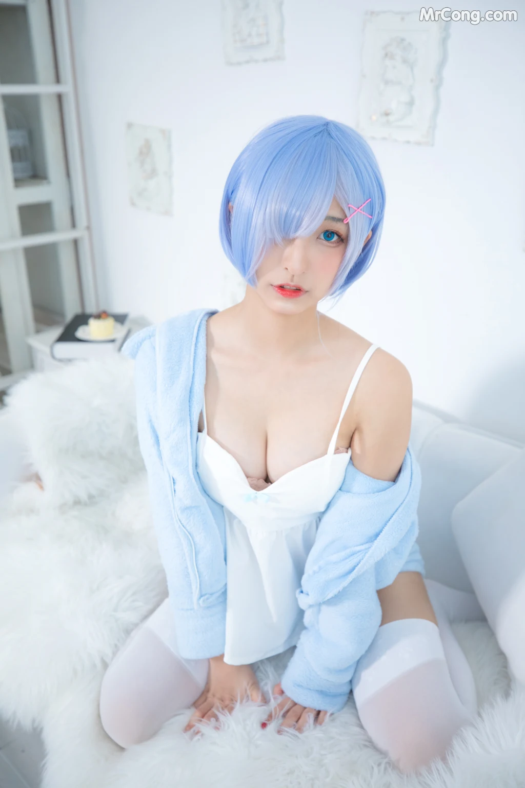 Coser@神楽坂真冬 Vol.005: 蕾姆 Milk by blue (150 photos)