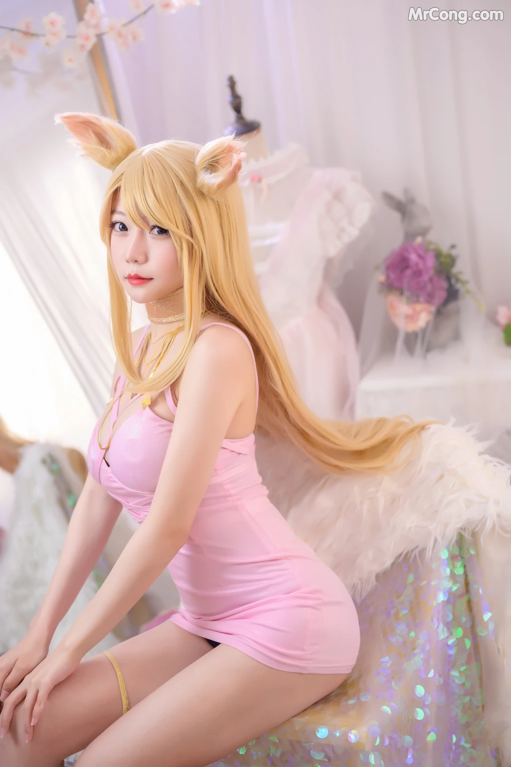 Coser@香草喵露露 No.021: 阿狸同人 (25 photos)