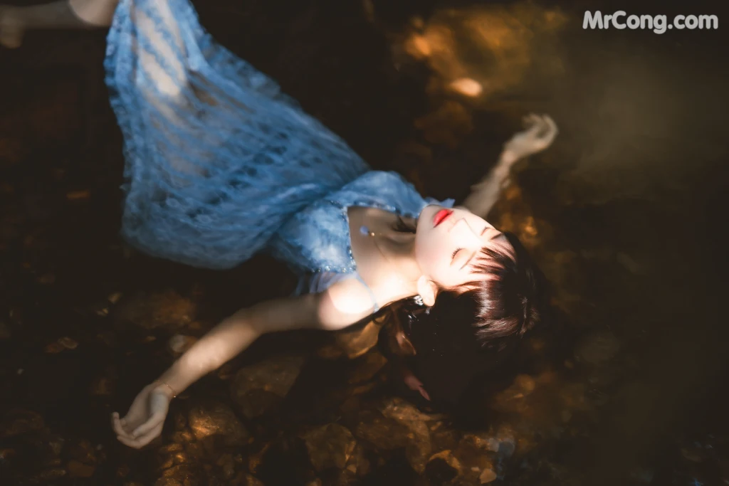 Coser@桜桃喵 Vol.129: 沉溺 (19 photos) – Page 2