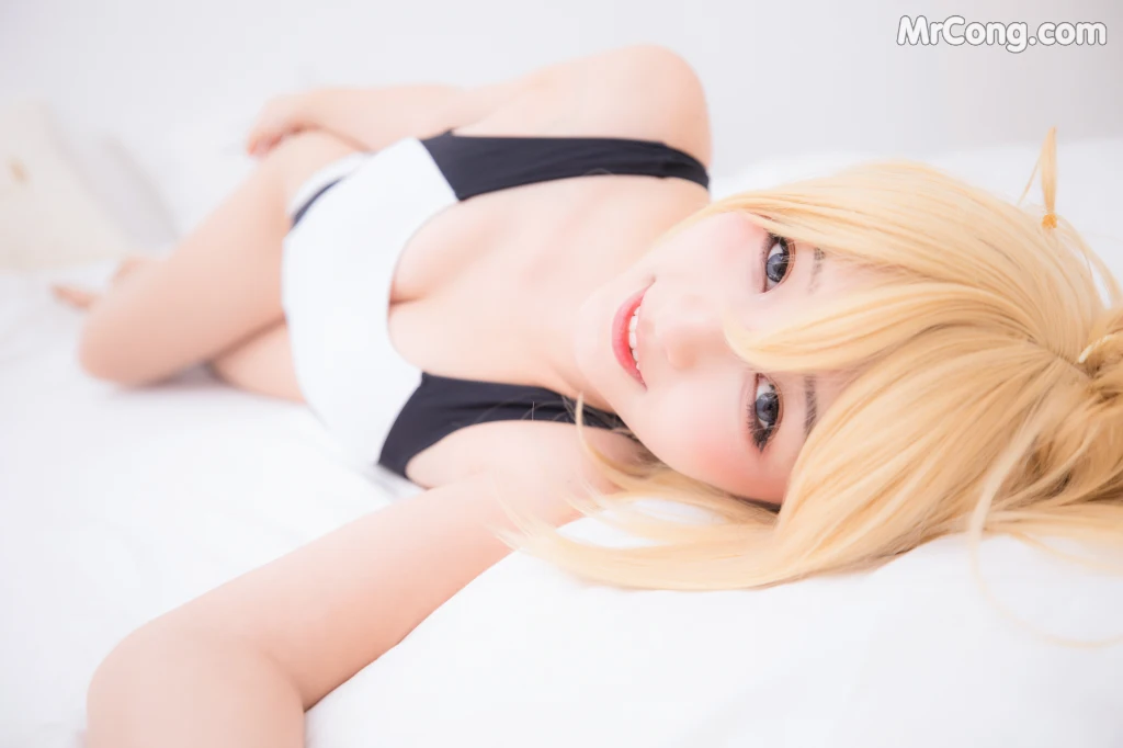 Coser@神楽坂真冬 Vol.007: 白贞德 (Fate Grand Order) (150 photos) – Page 2