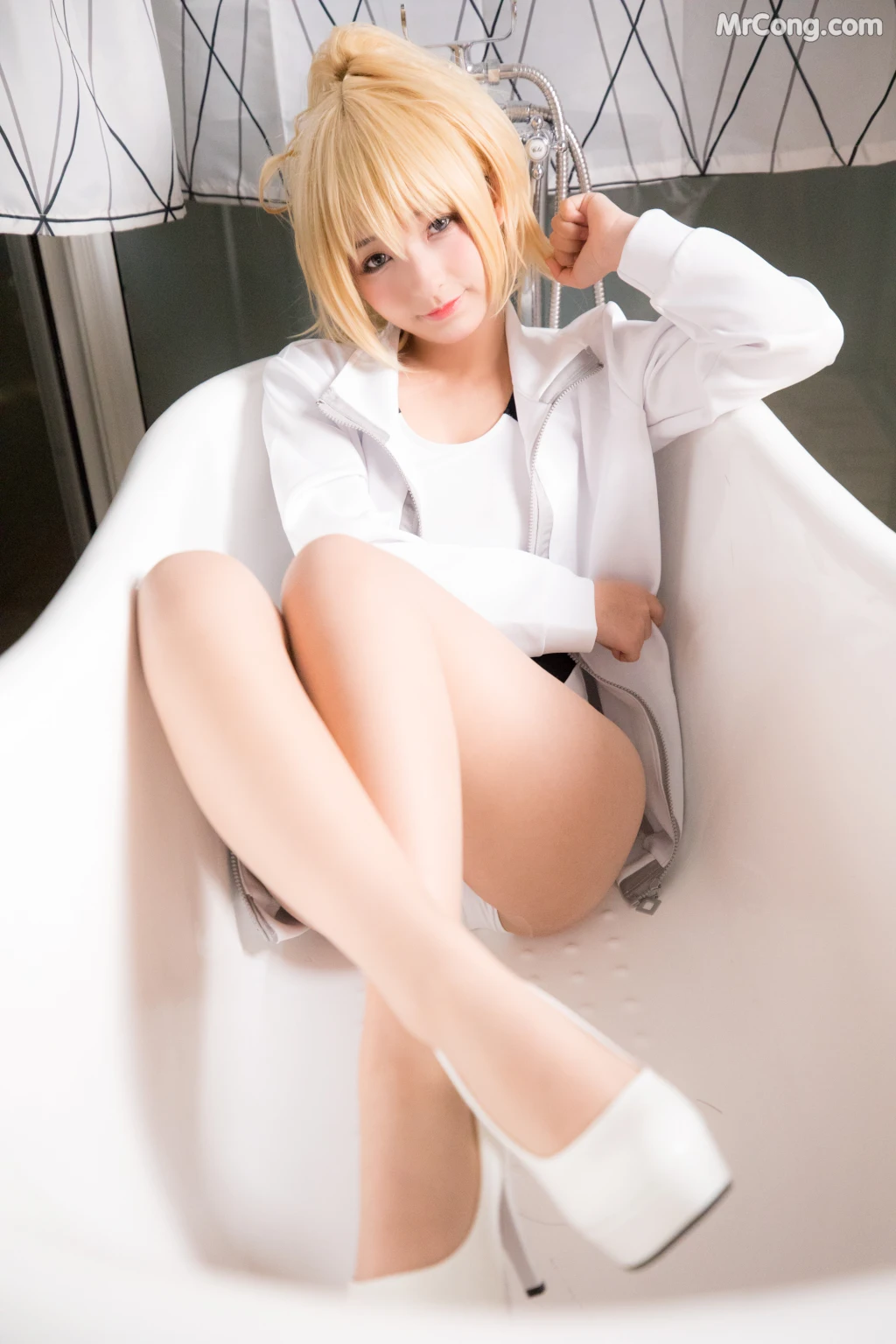 Coser@神楽坂真冬 Vol.007: 白贞德 (Fate Grand Order) (150 photos) – Page 5