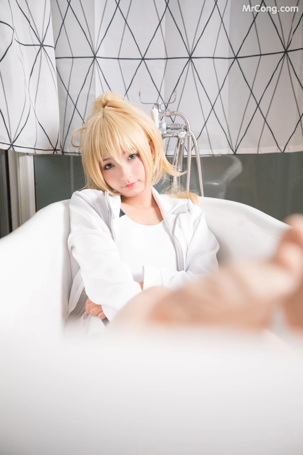 Coser@神楽坂真冬 Vol.007: 白贞德 (Fate Grand Order) (150 photos) – Page 5