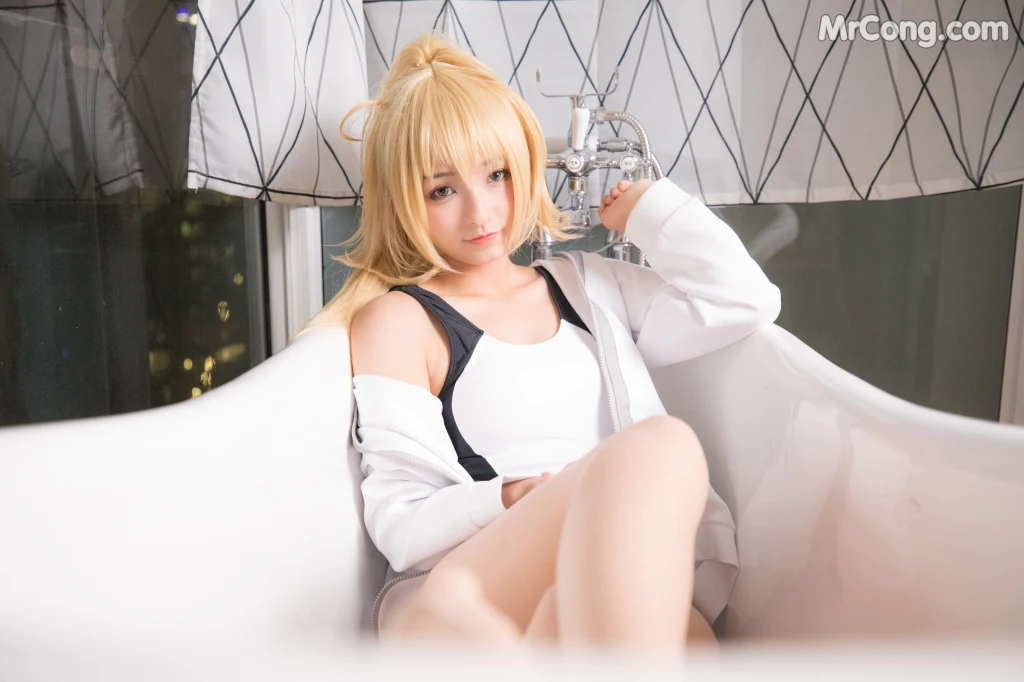Coser@神楽坂真冬 Vol.007: 白贞德 (Fate Grand Order) (150 photos) – Page 5