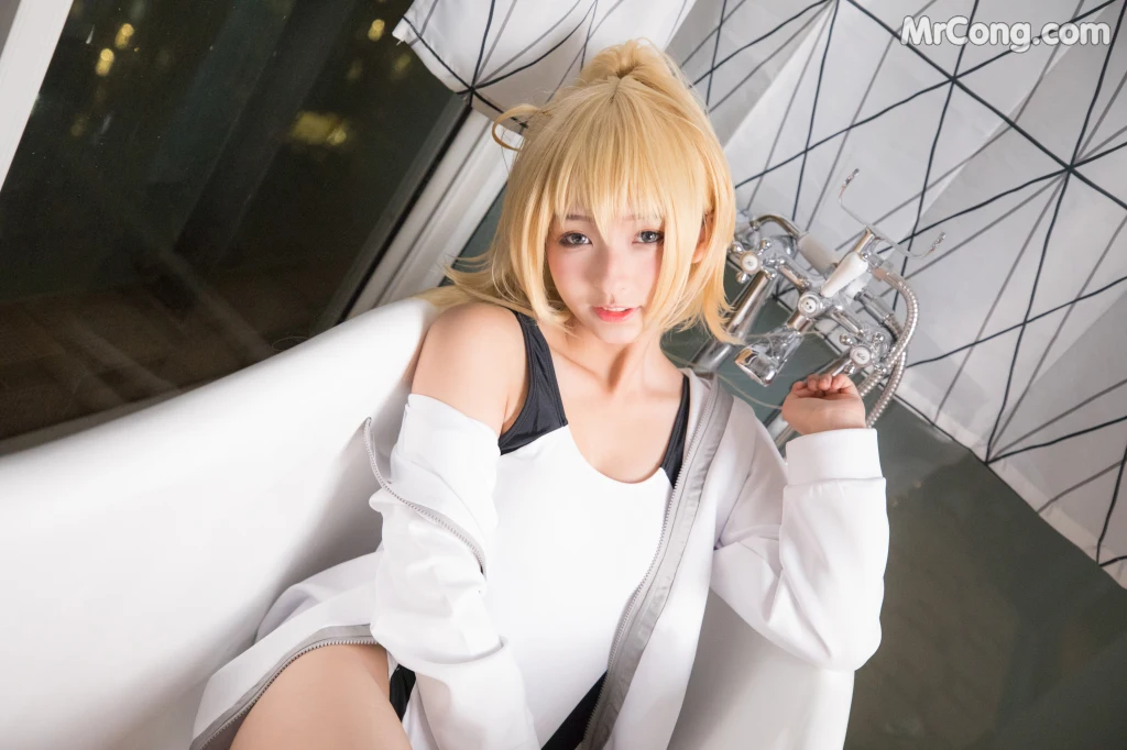 Coser@神楽坂真冬 Vol.007: 白贞德 (Fate Grand Order) (150 photos) – Page 6