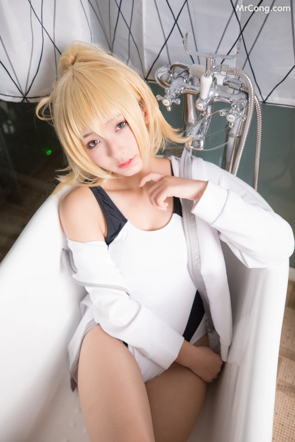Coser@神楽坂真冬 Vol.007: 白贞德 (Fate Grand Order) (150 photos) – Page 6