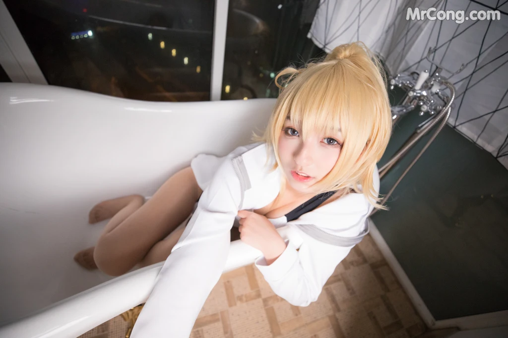 Coser@神楽坂真冬 Vol.007: 白贞德 (Fate Grand Order) (150 photos) – Page 7