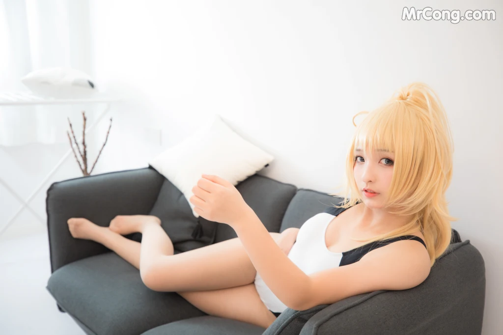 Coser@神楽坂真冬 Vol.007: 白贞德 (Fate Grand Order) (150 photos) – Page 10