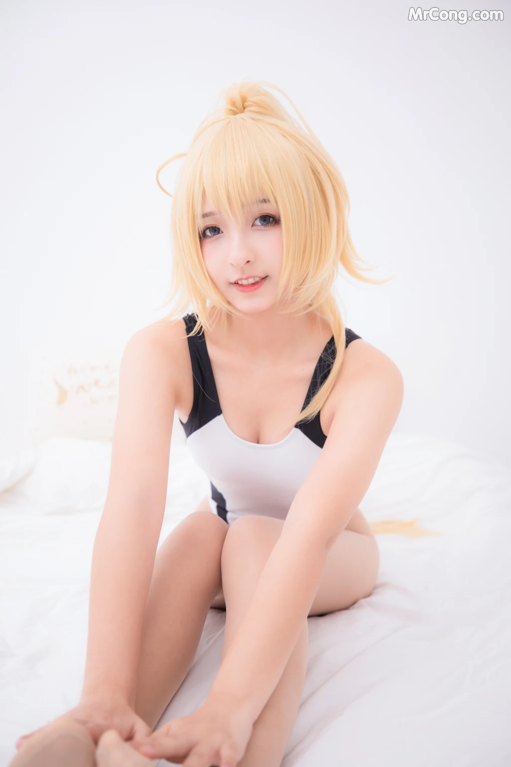 Coser@神楽坂真冬 Vol.007: 白贞德 (Fate Grand Order) (150 photos) – Page 12