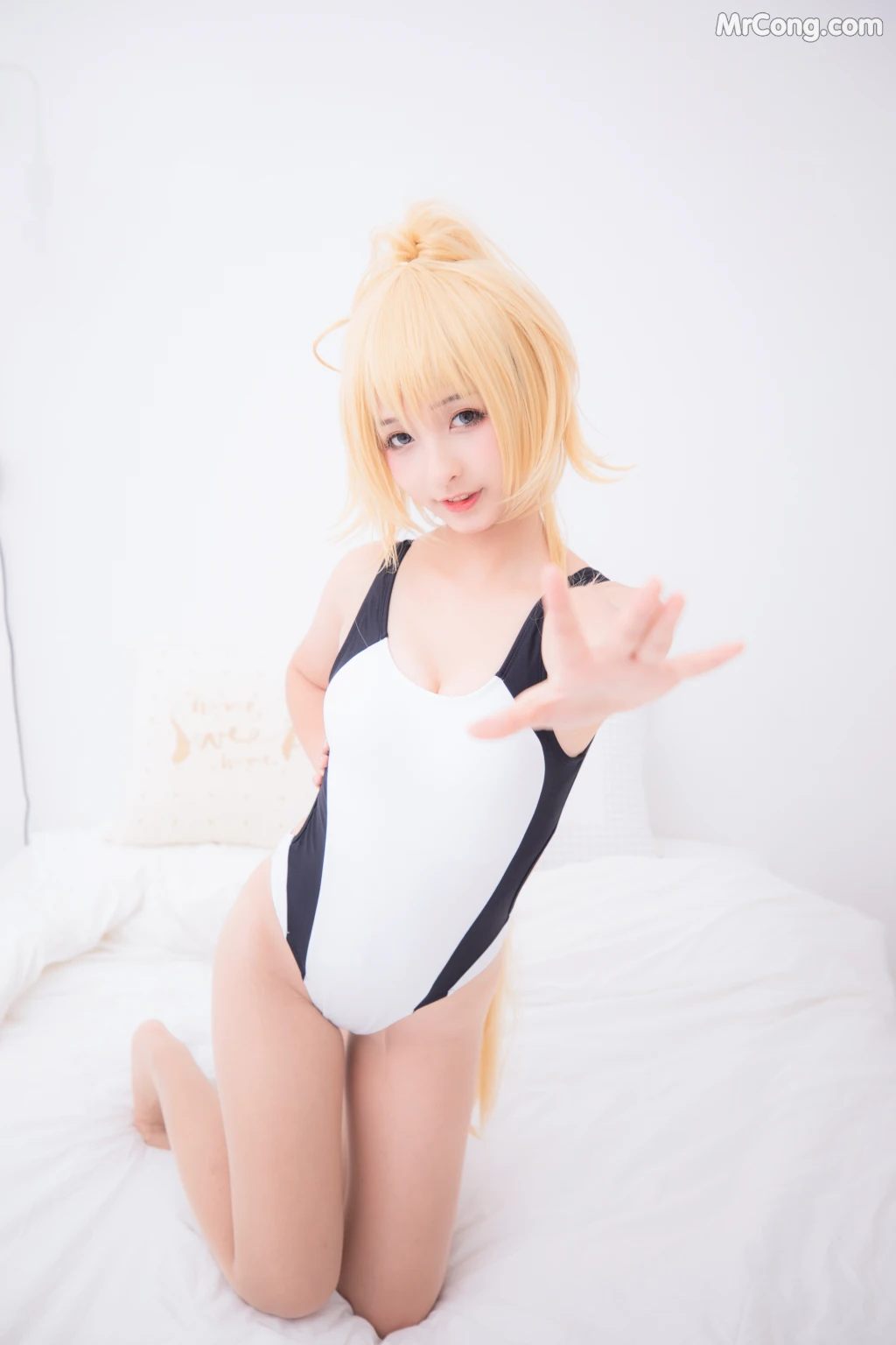 Coser@神楽坂真冬 Vol.007: 白贞德 (Fate Grand Order) (150 photos) – Page 13