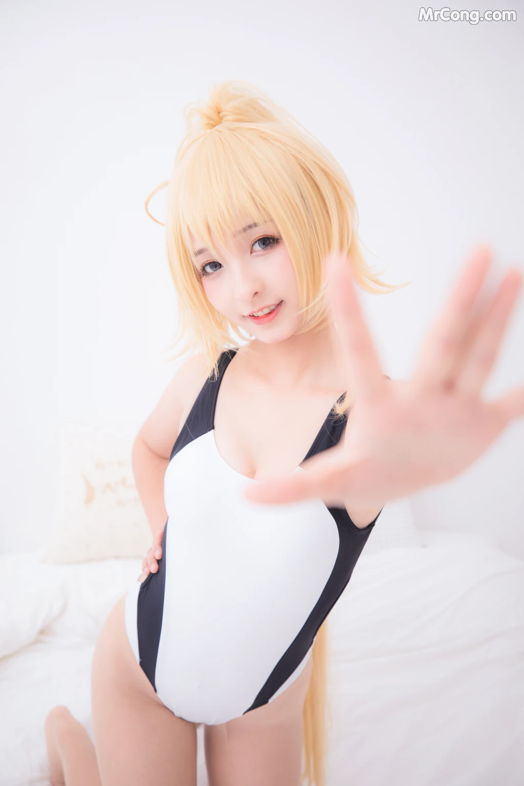 Coser@神楽坂真冬 Vol.007: 白贞德 (Fate Grand Order) (150 photos) – Page 13