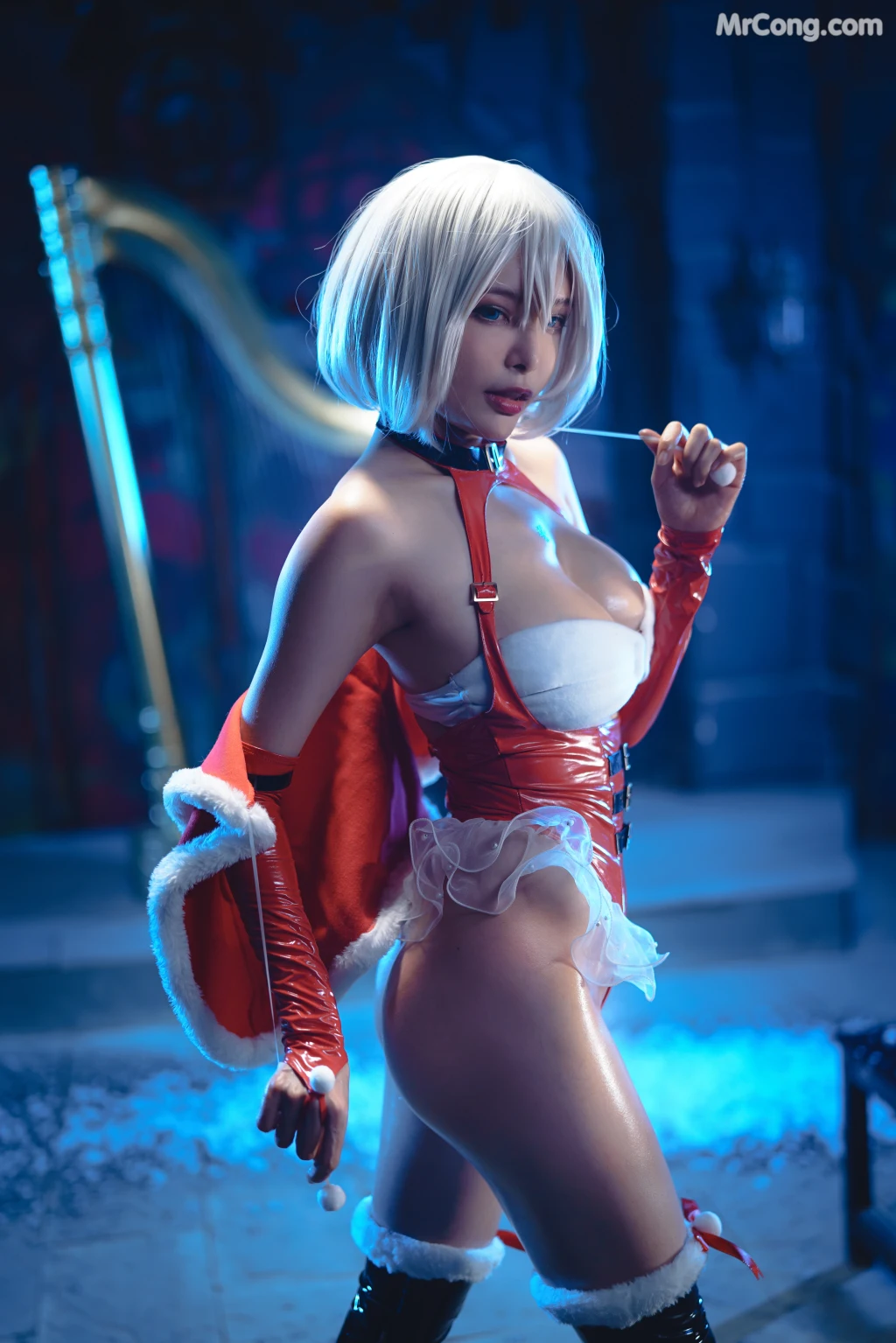 Coser@Xia Xiao Qiu Qiu Qiu (夏小秋秋秋) No.015: 暗黑圣诞童话 (44 photos)