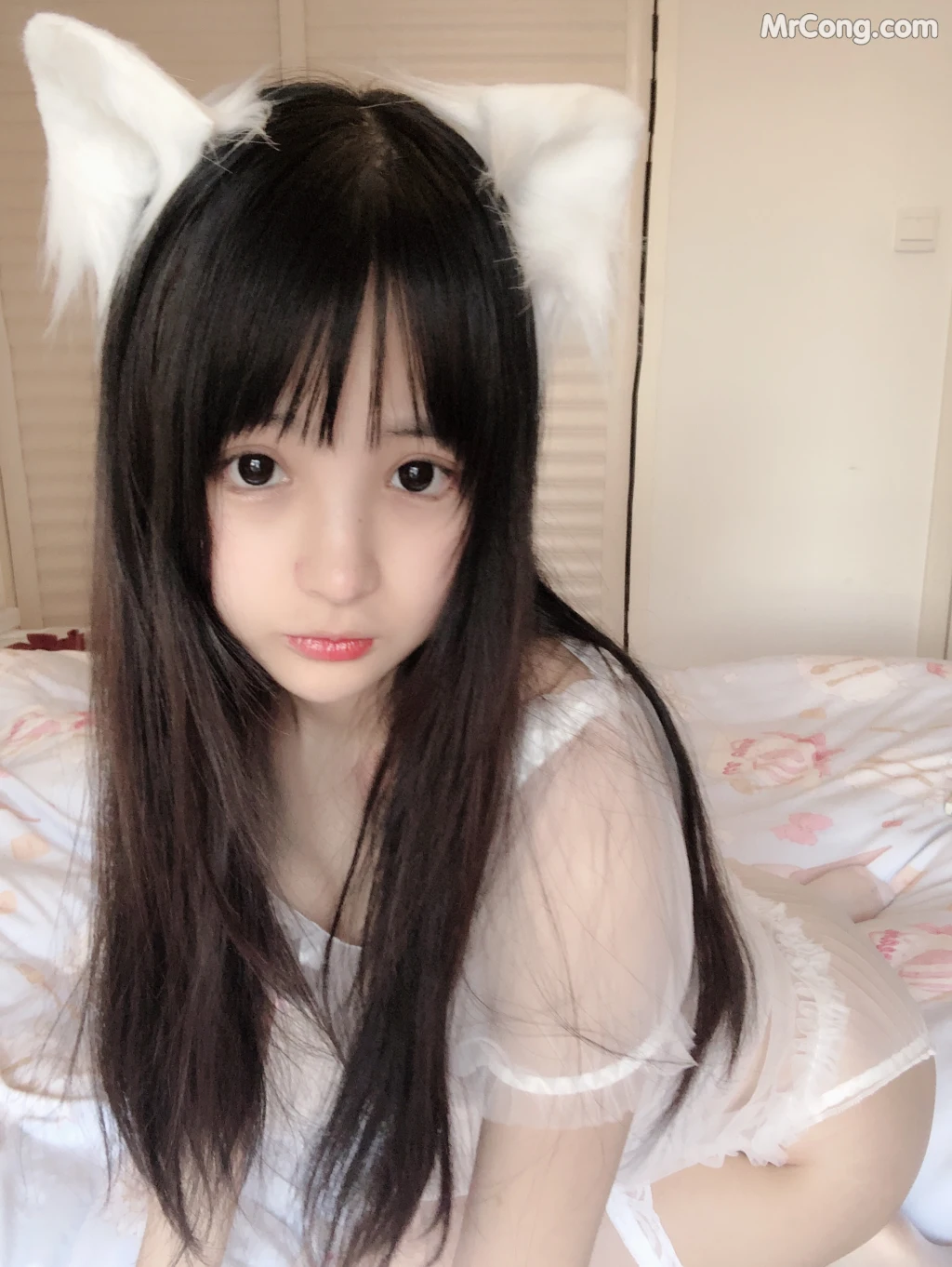 Coser@桜井宁宁 Vol.029: 小白猫 蕾丝内衣 (31 photos) – Page 3