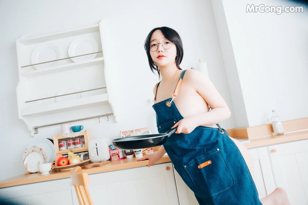 [Loozy] Son Ye-Eun (손예은): Nudy Painter + S.ver (160 photos) – Page 8