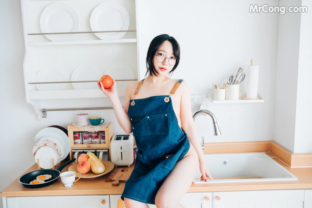 [Loozy] Son Ye-Eun (손예은): Nudy Painter + S.ver (160 photos) – Page 9