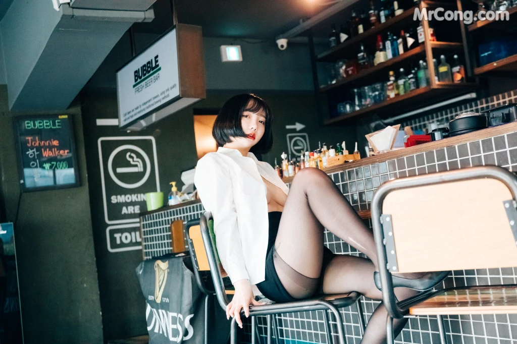 [Loozy] Son Ye-Eun (손예은): Tainted Love Bar (126 photos) – Page 3