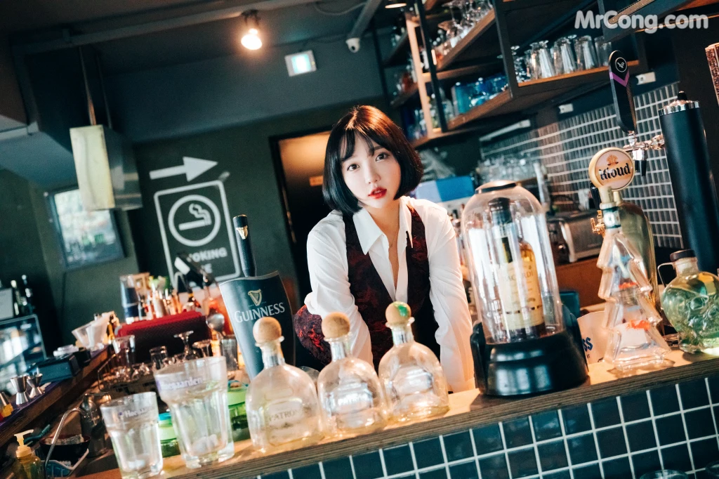 [Loozy] Son Ye-Eun (손예은): Tainted Love Bar (126 photos) – Page 3
