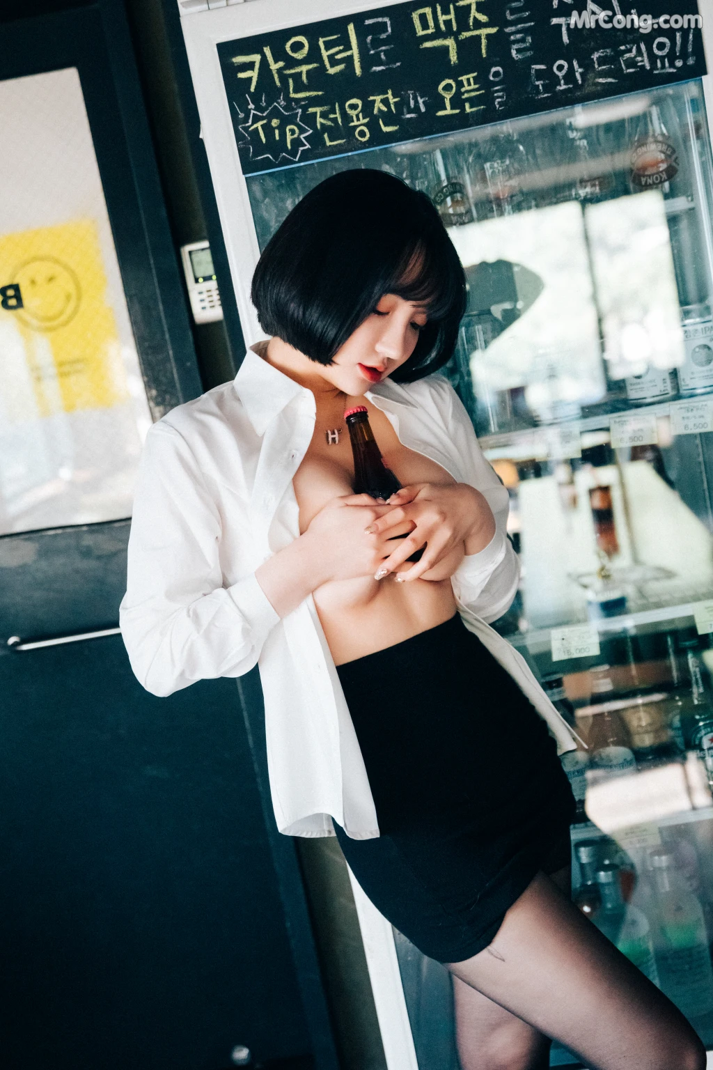 [Loozy] Son Ye-Eun (손예은): Tainted Love Bar (126 photos) – Page 3