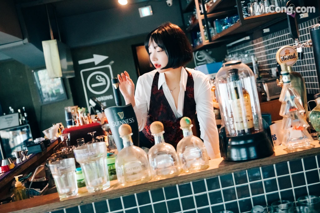 [Loozy] Son Ye-Eun (손예은): Tainted Love Bar (126 photos) – Page 4
