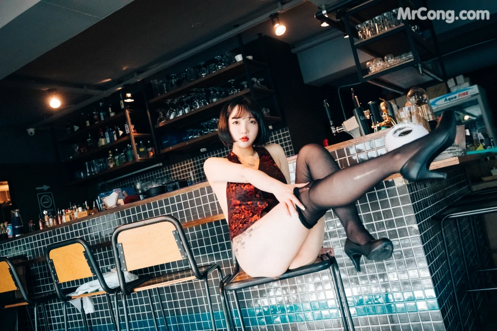 [Loozy] Son Ye-Eun (손예은): Tainted Love Bar (126 photos) – Page 5